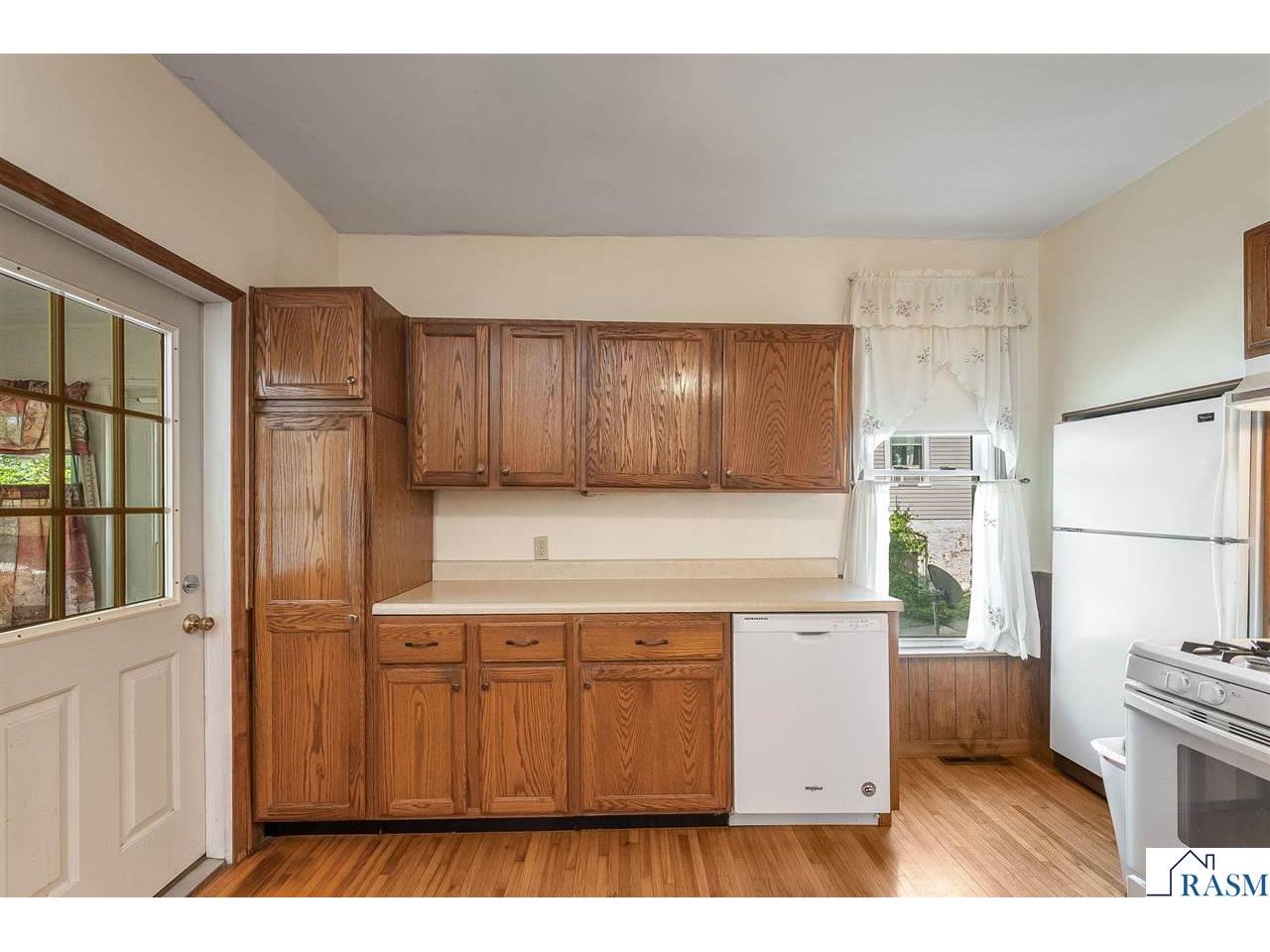 318 E Pleasant Street Mankato MN 56001 7040430 image18