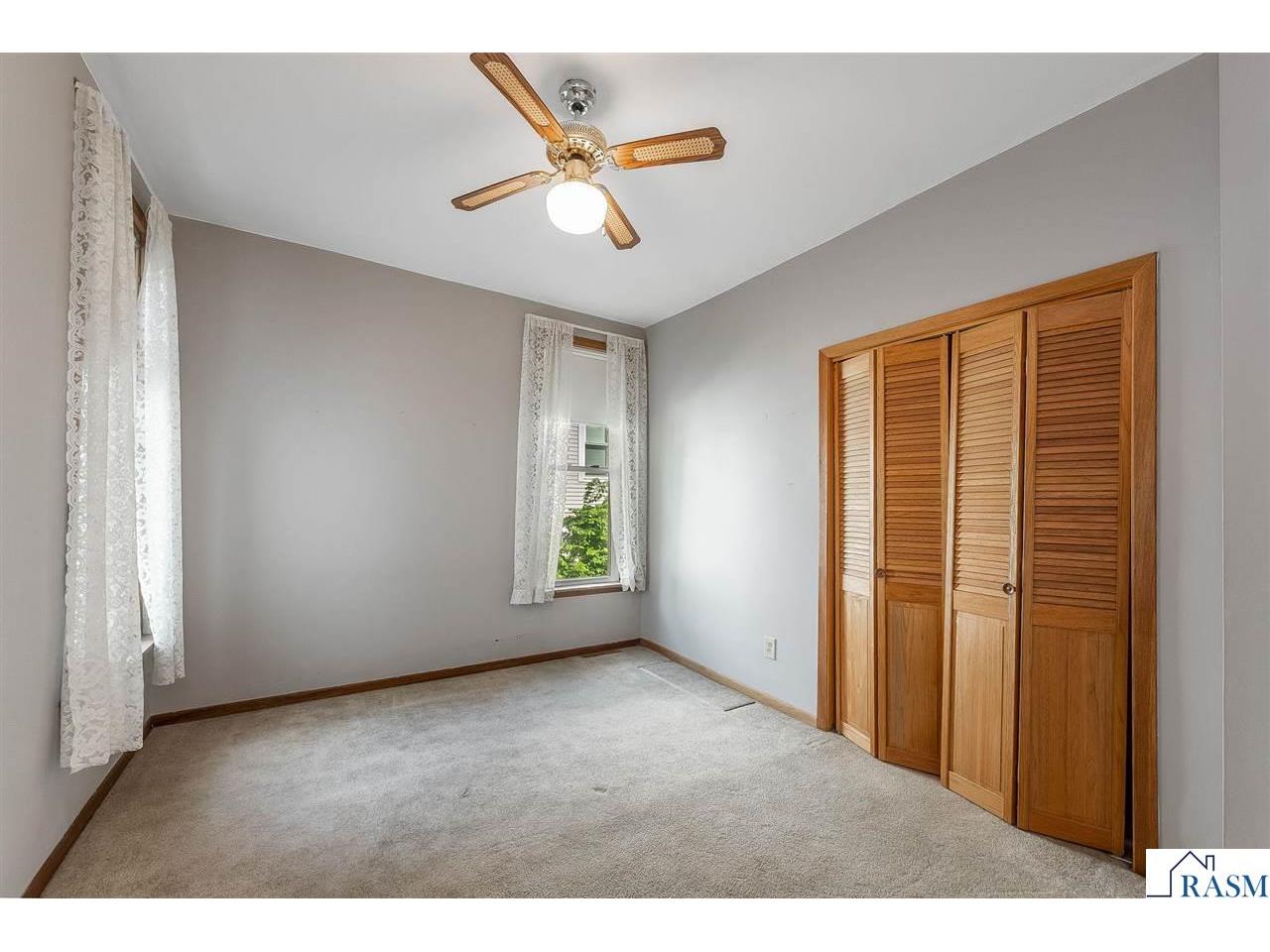 318 E Pleasant Street Mankato MN 56001 7040430 image23