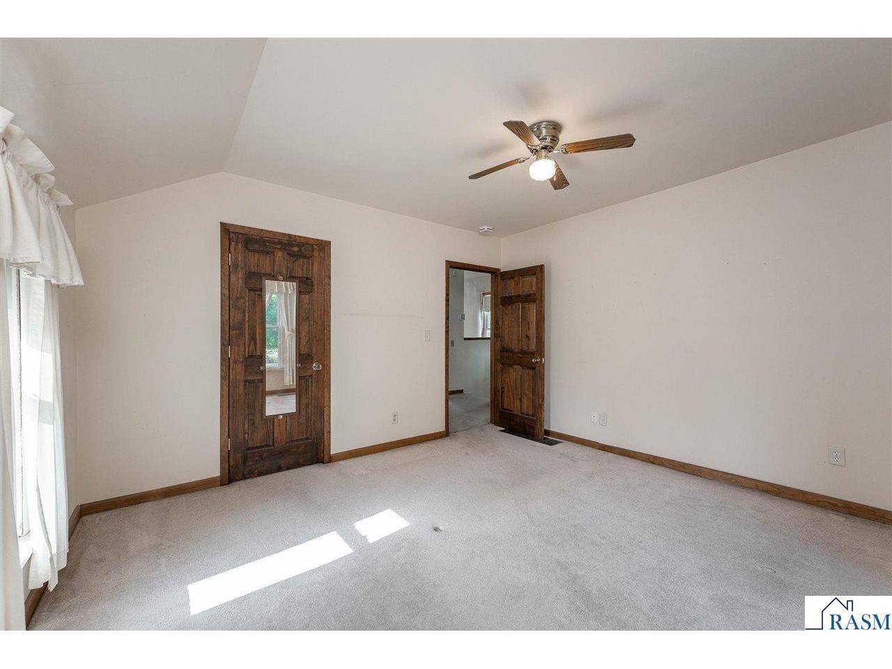 318 E Pleasant Street Mankato MN 56001 7040430 image31