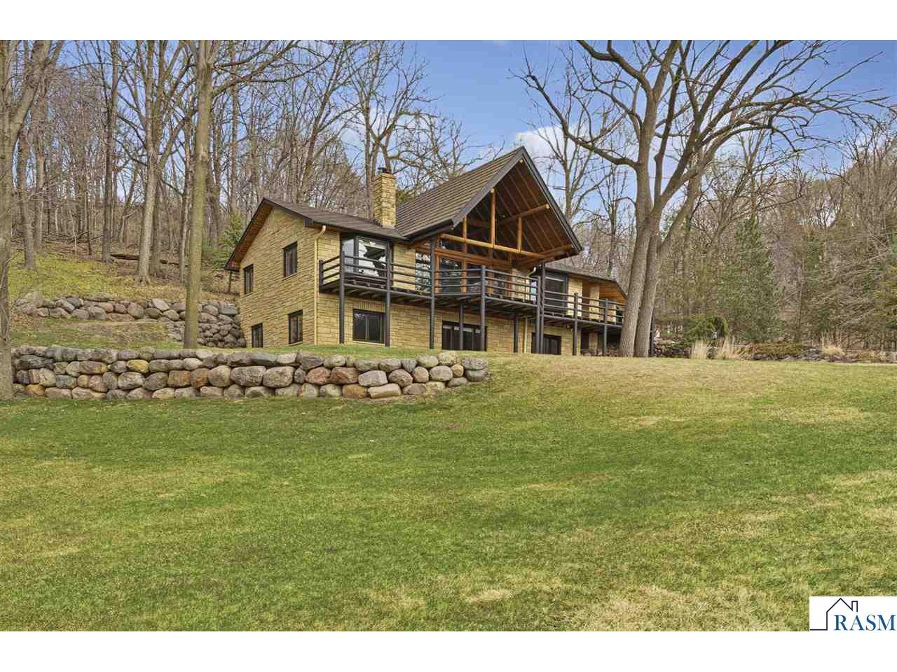 320 Chapman Road Mankato MN 56001 7039990 image1