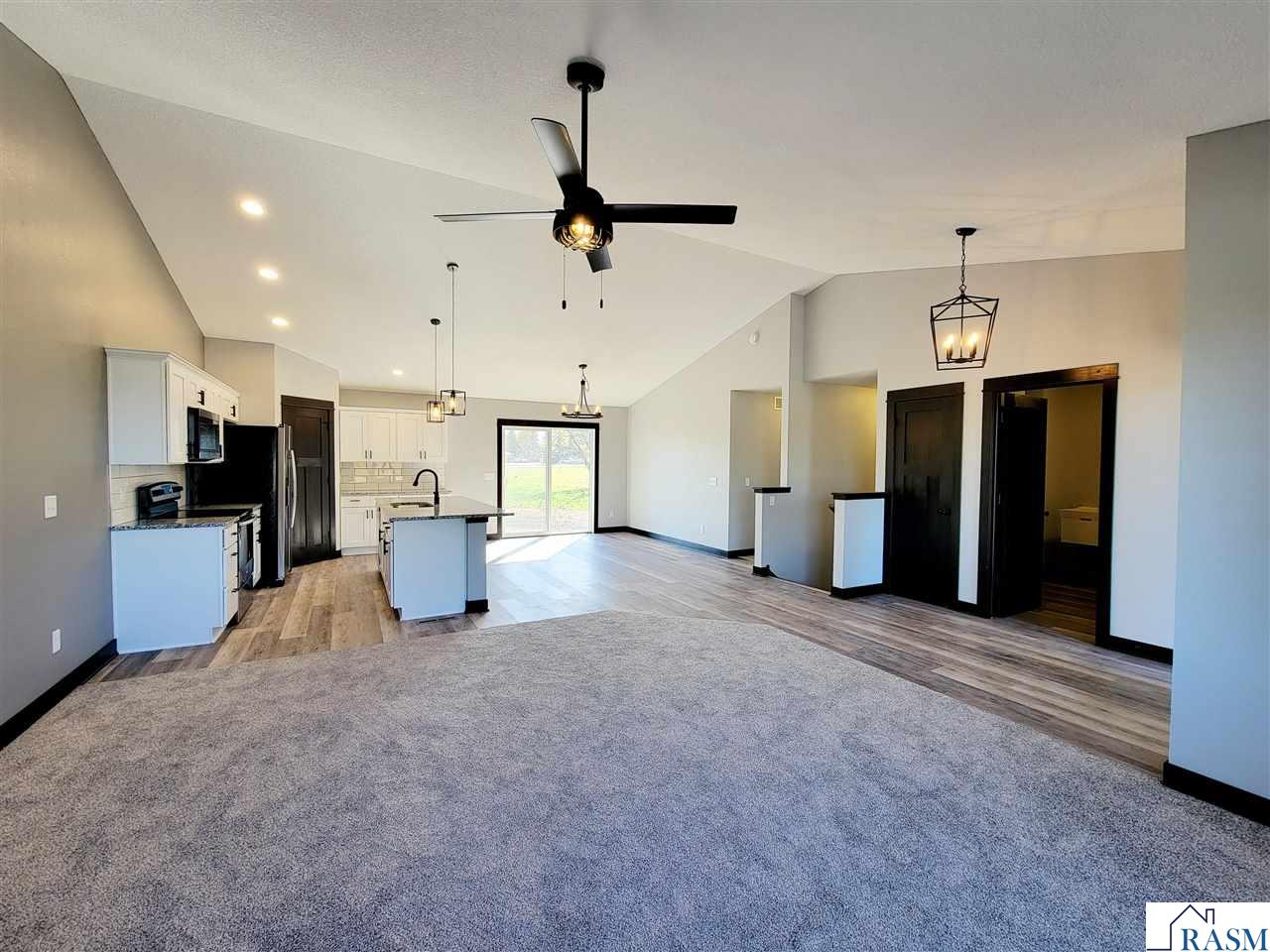 320 Falcon Run Eagle Lake MN 56024 7039136 image10