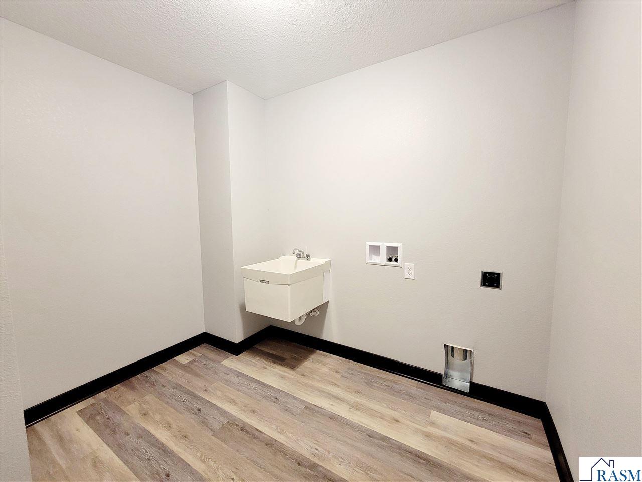 320 Falcon Run Eagle Lake MN 56024 7039136 image14