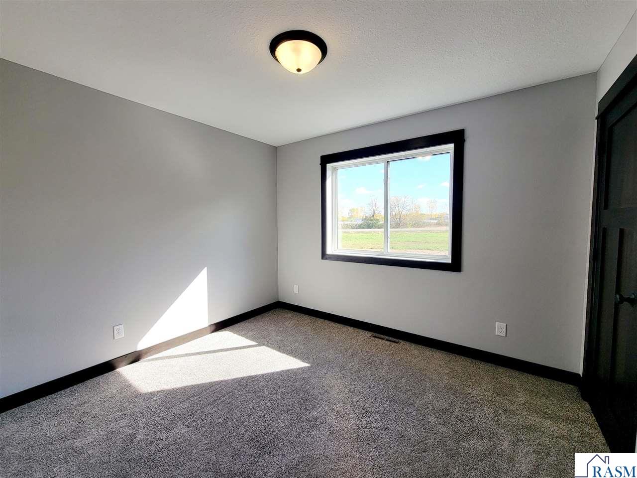 320 Falcon Run Eagle Lake MN 56024 7039136 image15