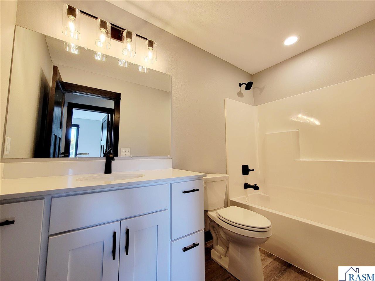 320 Falcon Run Eagle Lake MN 56024 7039136 image17