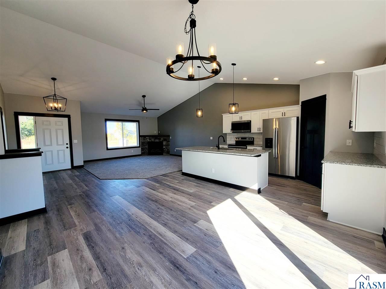 320 Falcon Run Eagle Lake MN 56024 7039136 image9