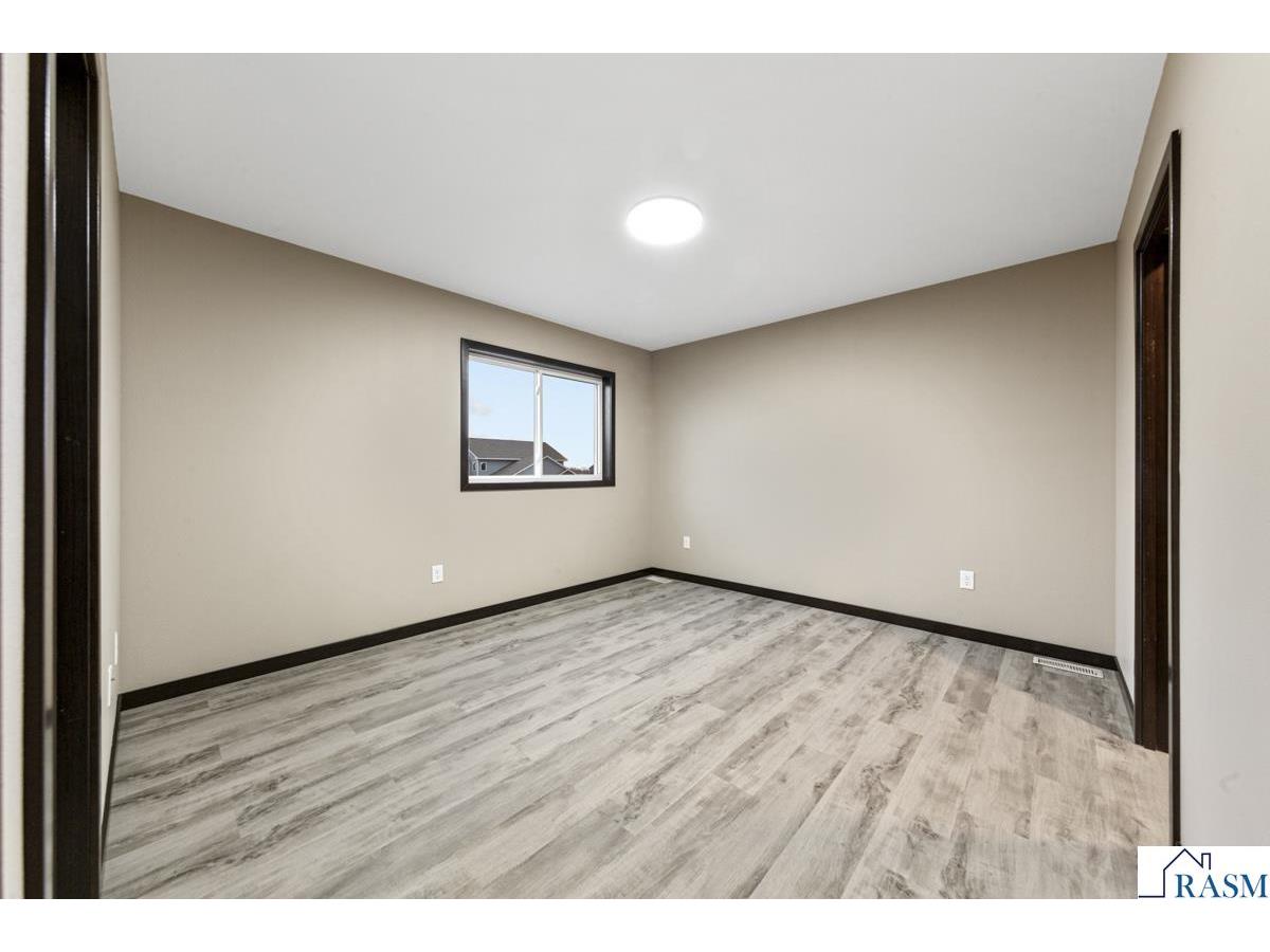 3200 Noble Drive Mankato MN 56001 7038618 image23