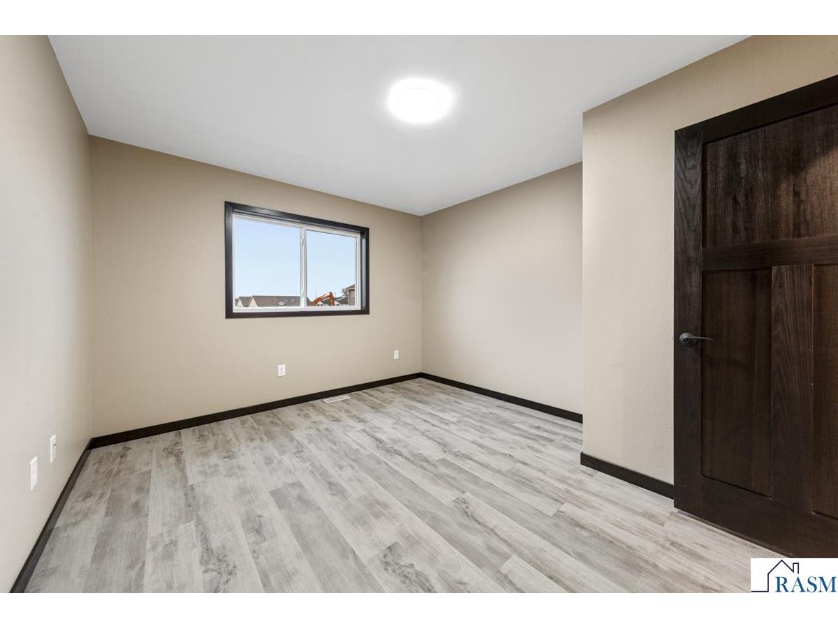 3200 Noble Drive Mankato MN 56001 7038618 image31