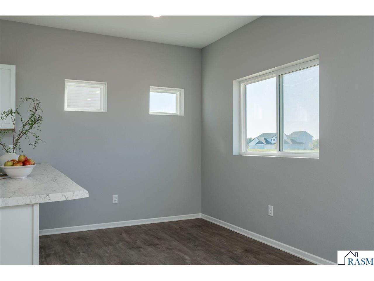 3201 & 3203 Noble Drive Mankato MN 56003 7039385 image12