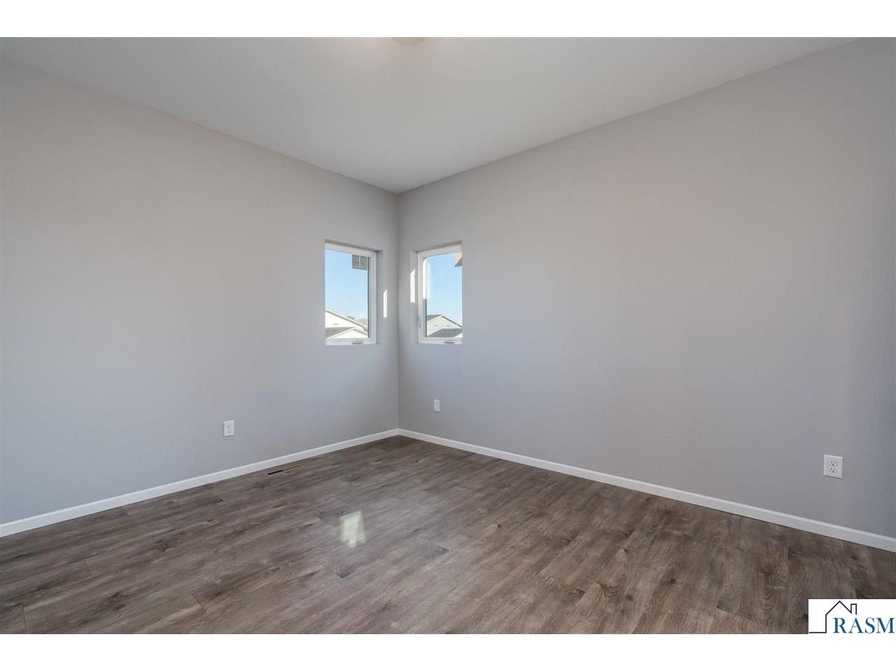 3201 & 3203 Noble Drive Mankato MN 56003 7039385 image16