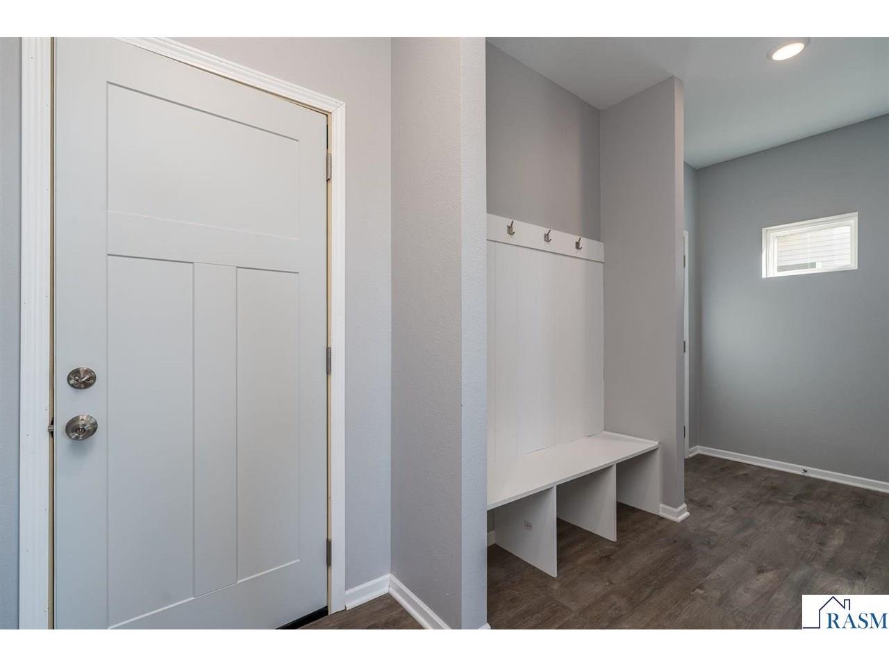 3201 & 3203 Noble Drive Mankato MN 56003 7039385 image3