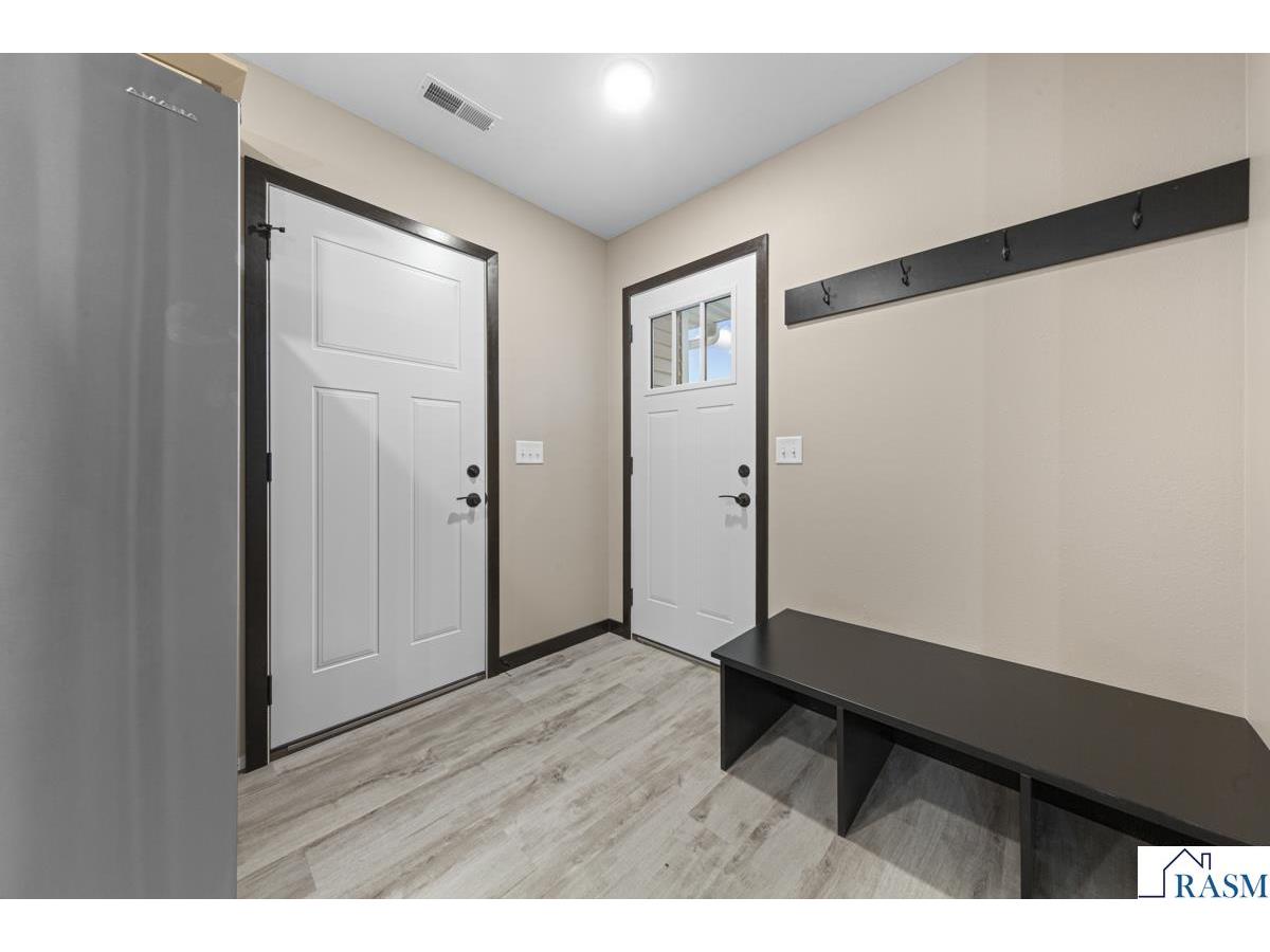 3202 Noble Drive Mankato MN 56001 7038538 image3