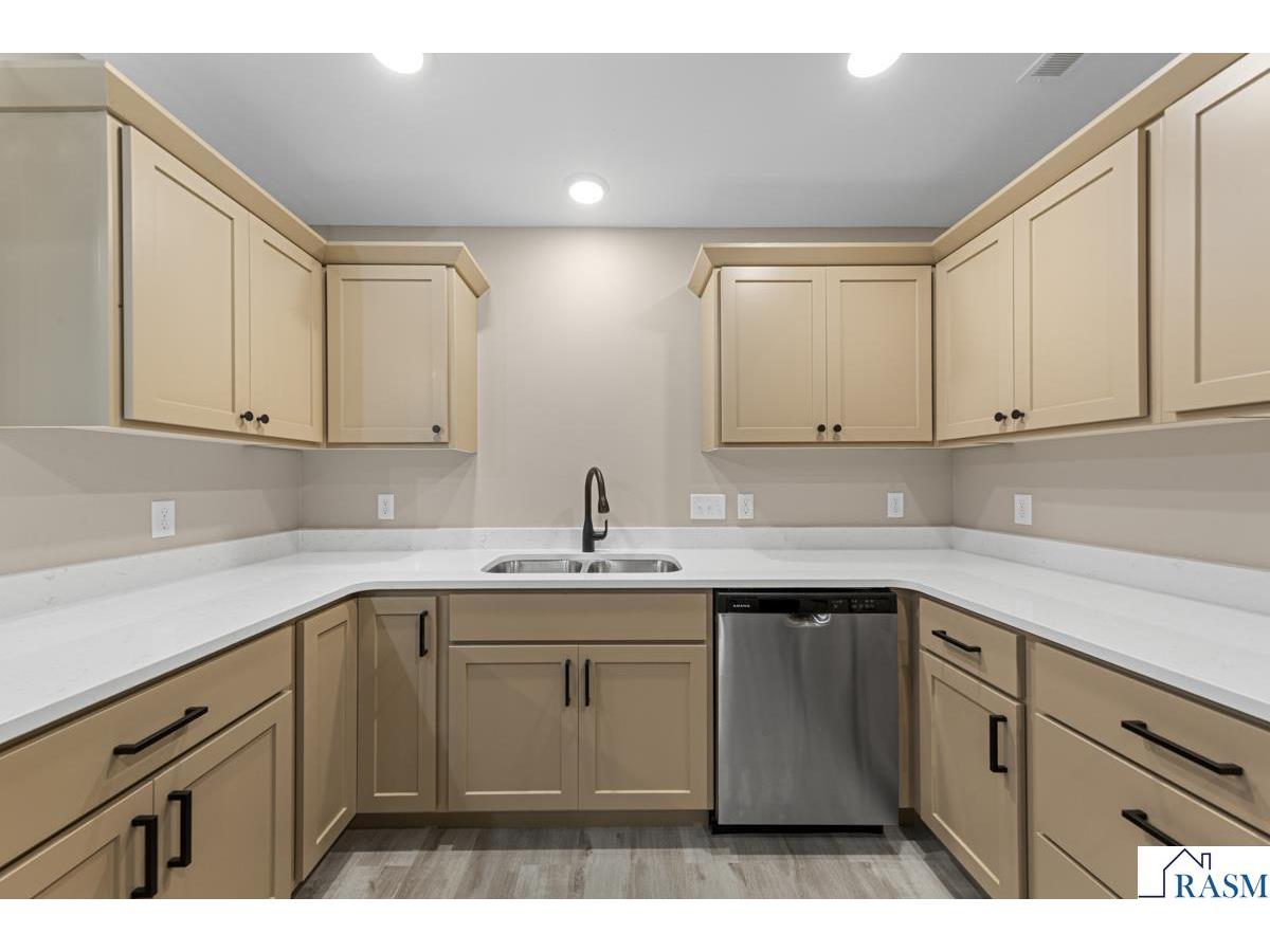 3202 Noble Drive Mankato MN 56001 7038538 image8