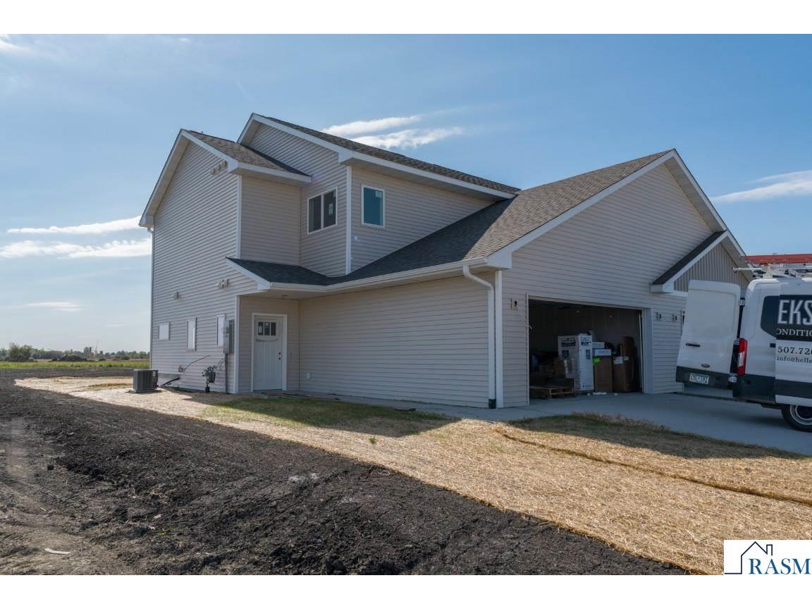 3203 Noble Drive Mankato MN 56001 7038831 image1