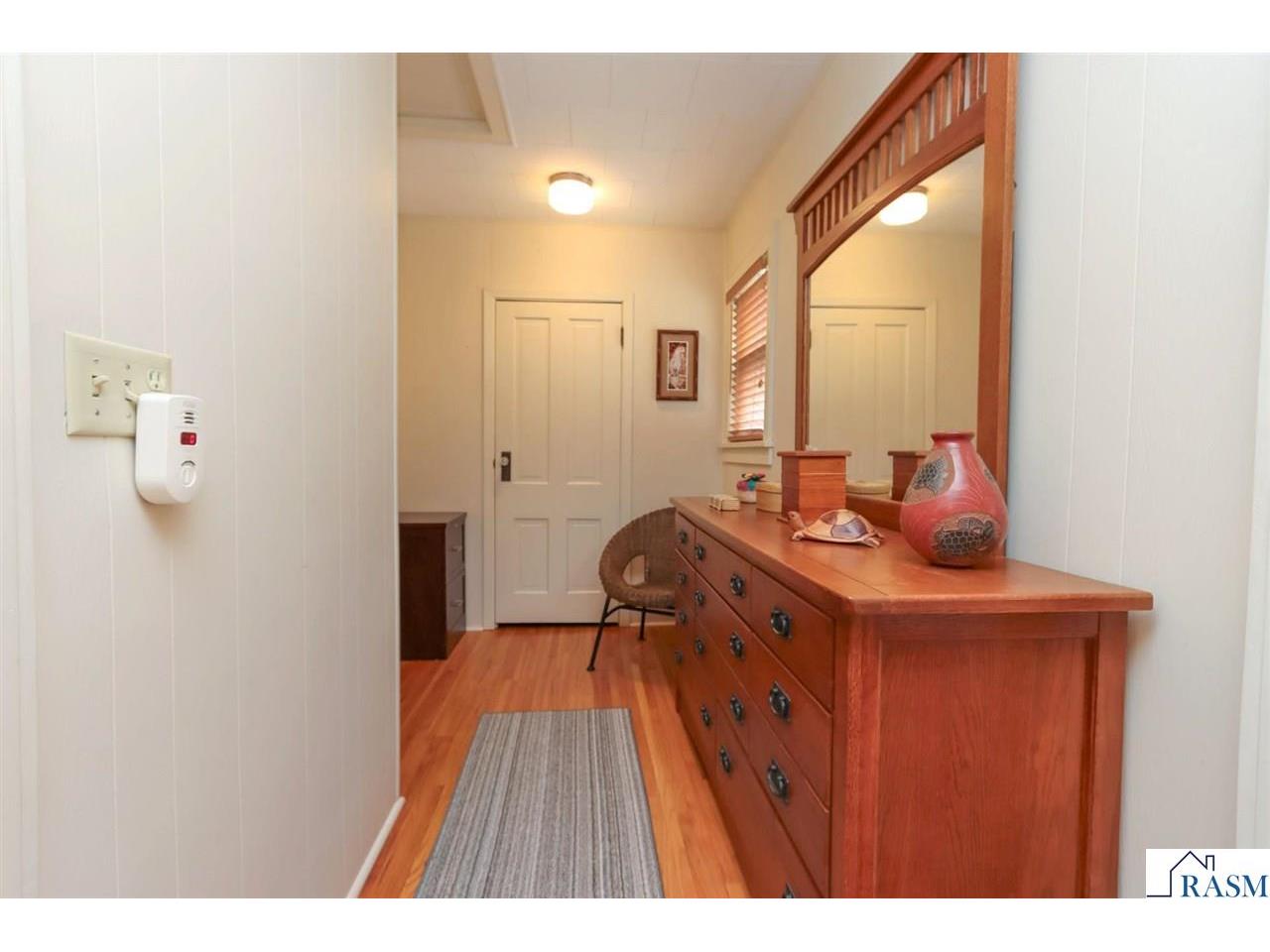 321 Center Street Mankato MN 56001 7040397 image32