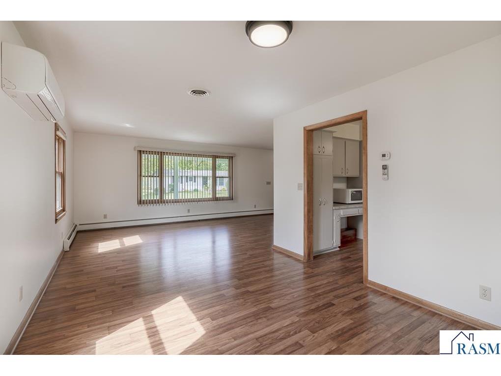 322 E Blue Earth Street Lake Crystal MN 56055 7040388 image10