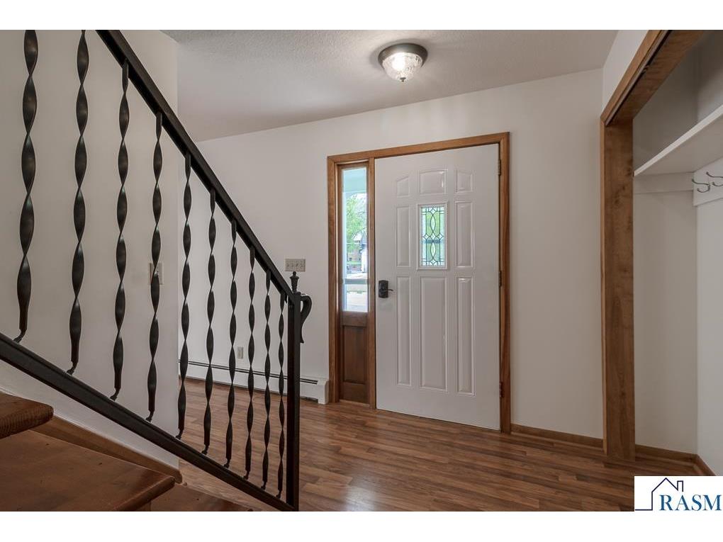 322 E Blue Earth Street Lake Crystal MN 56055 7040388 image2