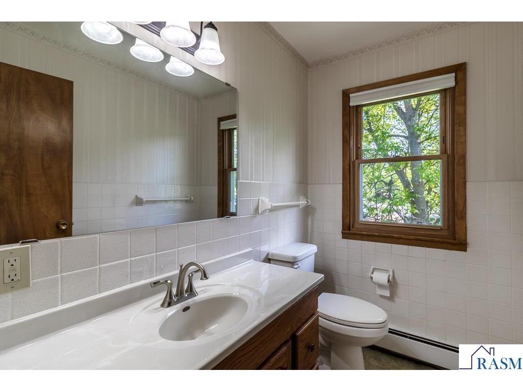 322 E Blue Earth Street Lake Crystal MN 56055 7040388 image38