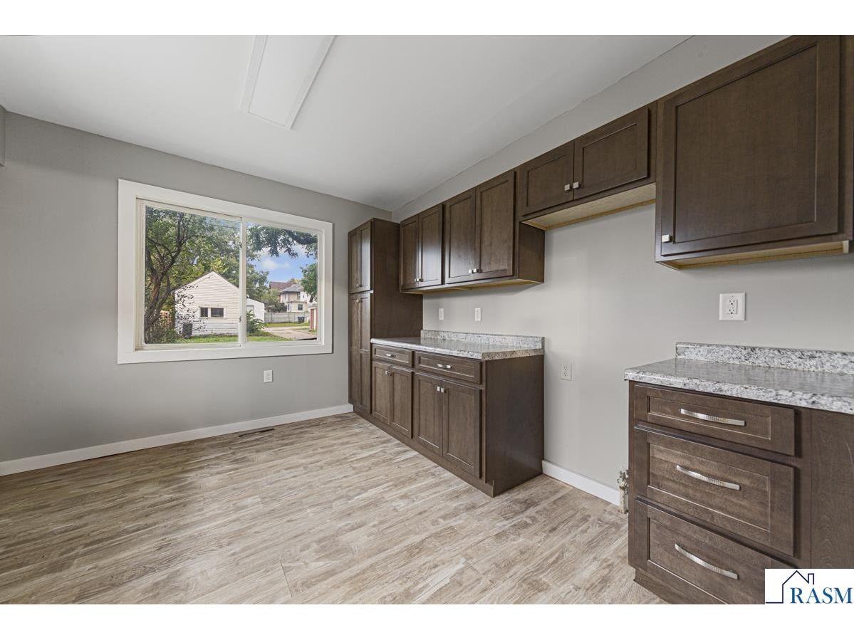 322 E Vine Street Mankato MN 56001 7038657 image10