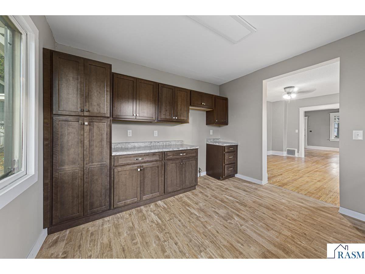 322 E Vine Street Mankato MN 56001 7039818 image14
