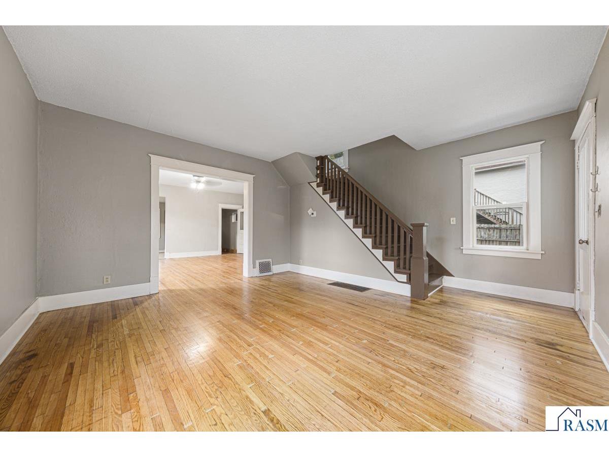 322 E Vine Street Mankato MN 56001 7039818 image3