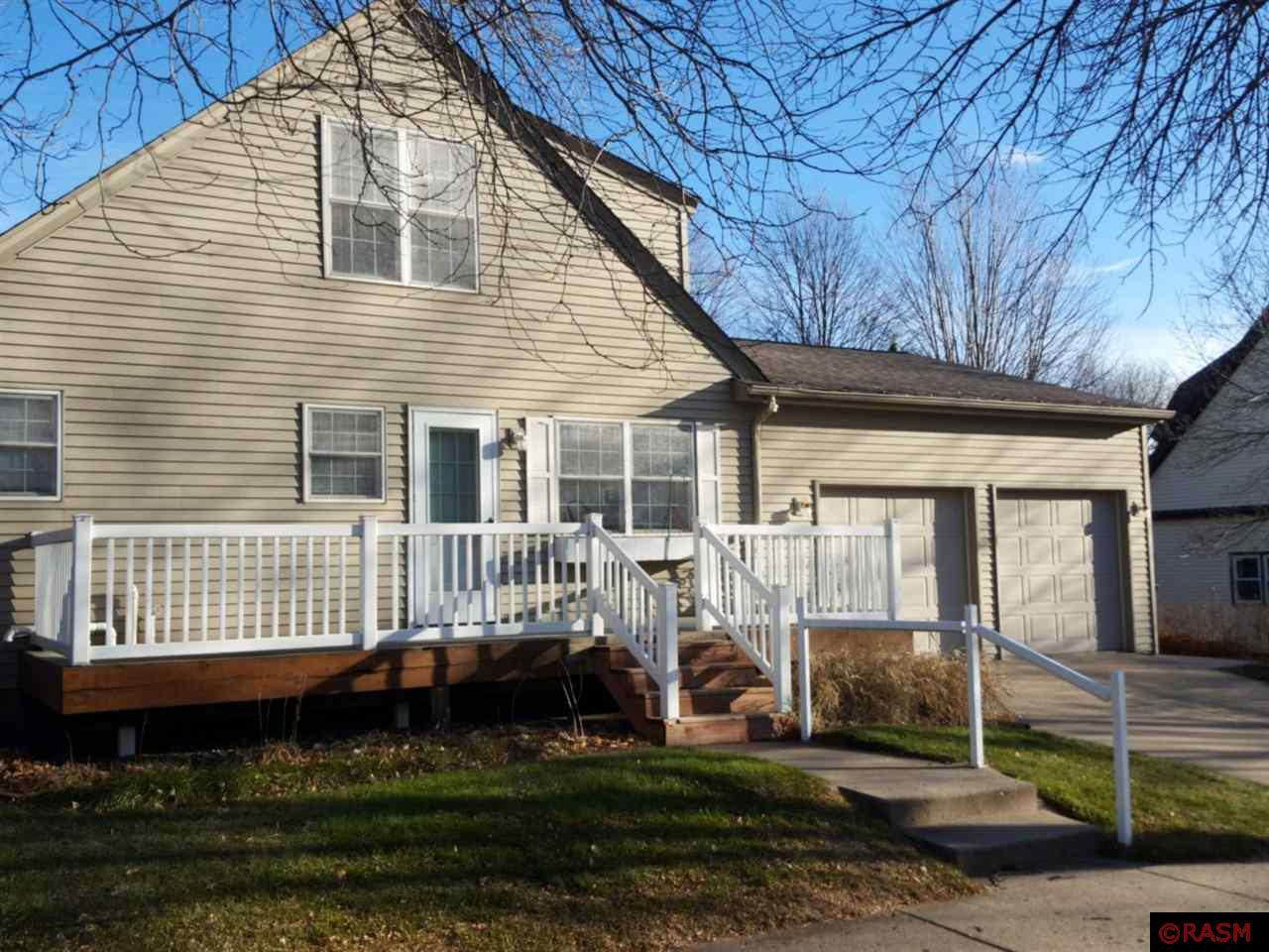 323 S 7th Saint Peter MN 56082 7036562 image1