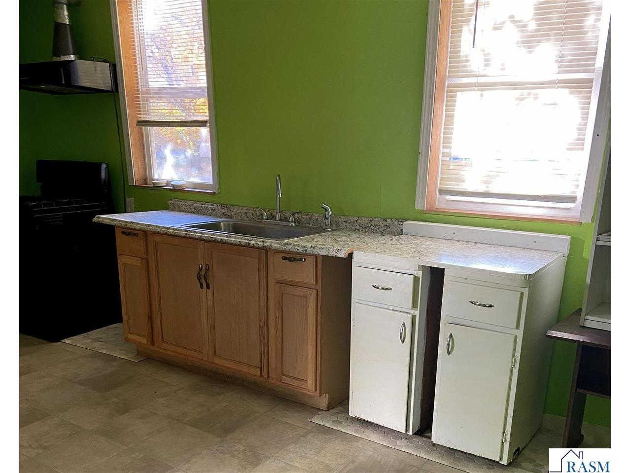 325 N 3rd Street Butterfield MN 56120 7039006 image11