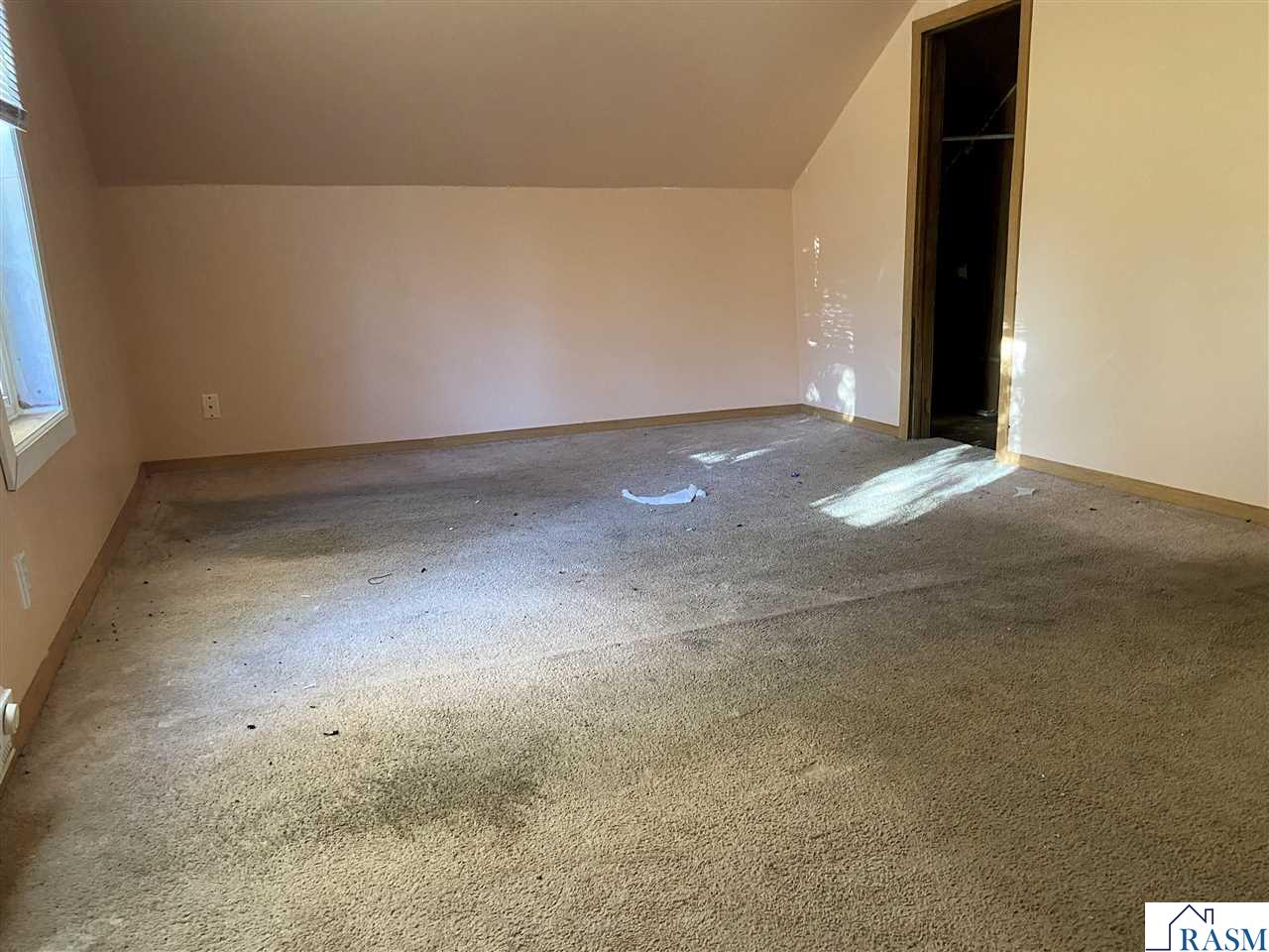 325 N 3rd Street Butterfield MN 56120 7039006 image16