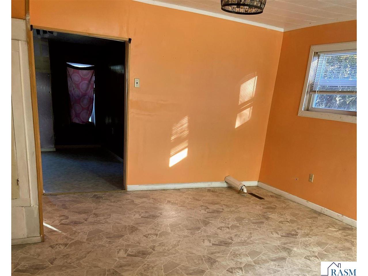 325 N 3rd Street Butterfield MN 56120 7039006 image6