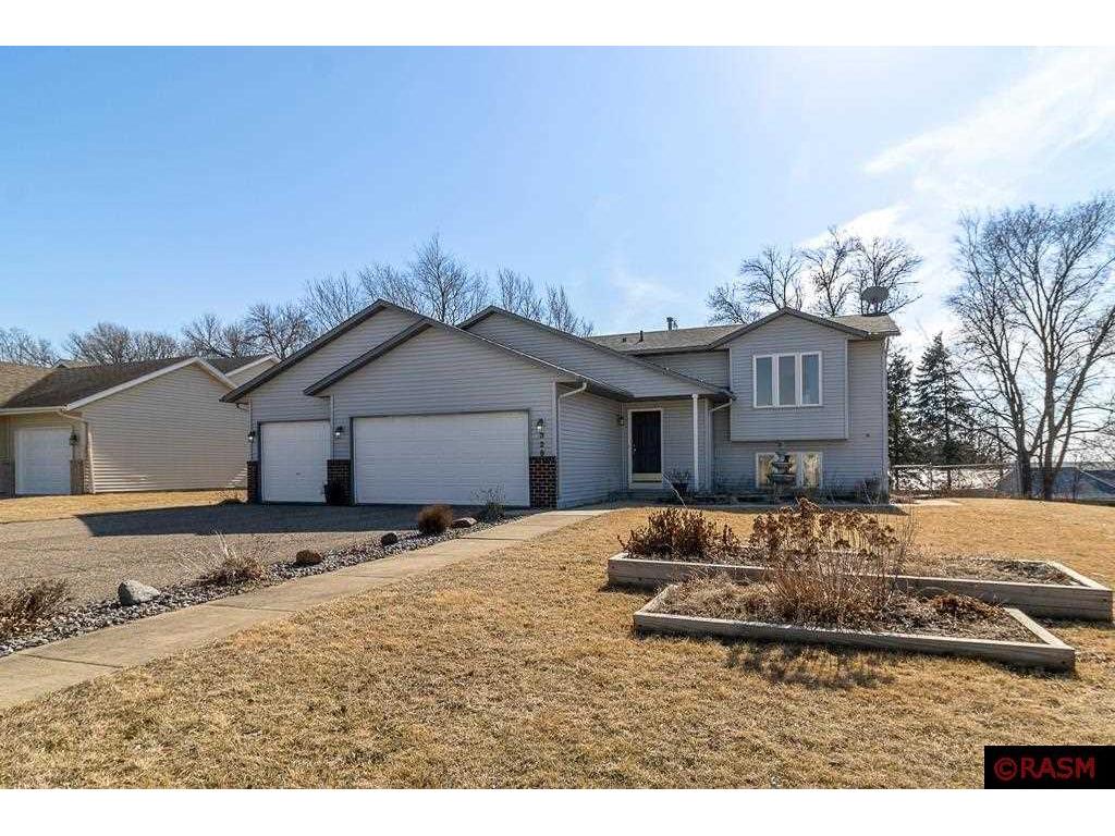 325 Woodridge Drive Le Center MN 56057 7036929 image1
