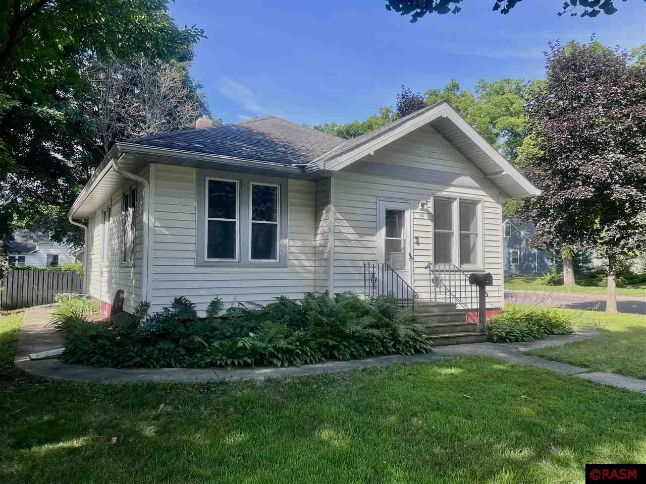 326 W Wabasha Street Saint Peter MN 56082 7038120 image1