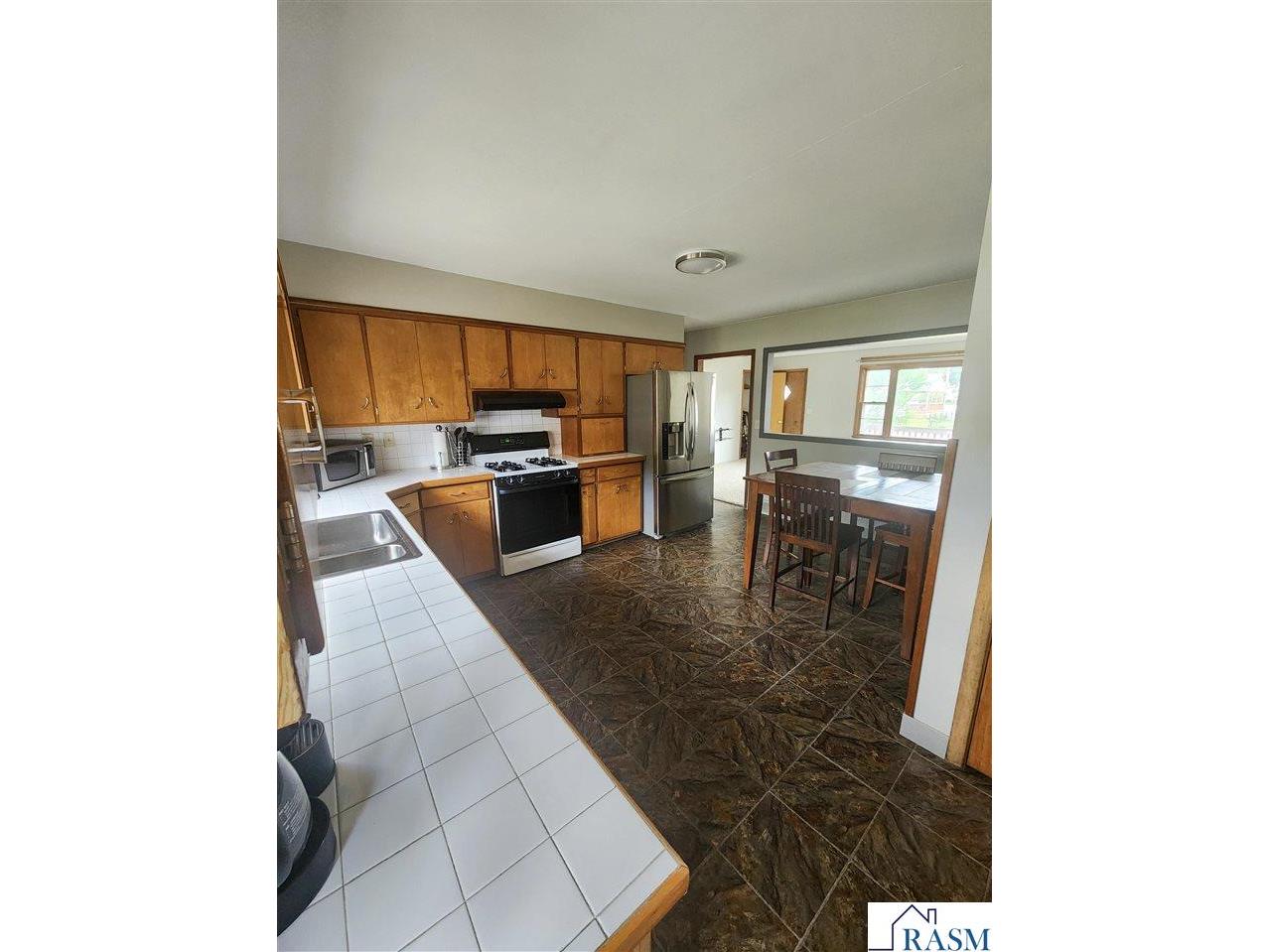 327 Linden Street New Ulm MN 56073 267040756 image3