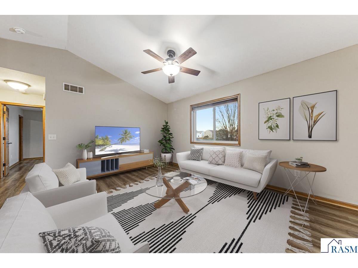 329 Crystal Circle Mankato MN 56001 7039027 image4