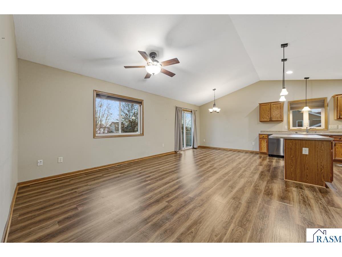 329 Crystal Circle Mankato MN 56001 7039027 image8