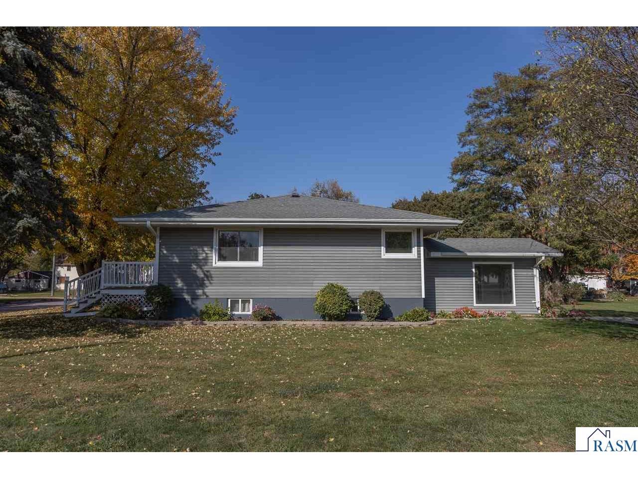 331 S Ewing Street Good Thunder MN 56037 7038881 image1