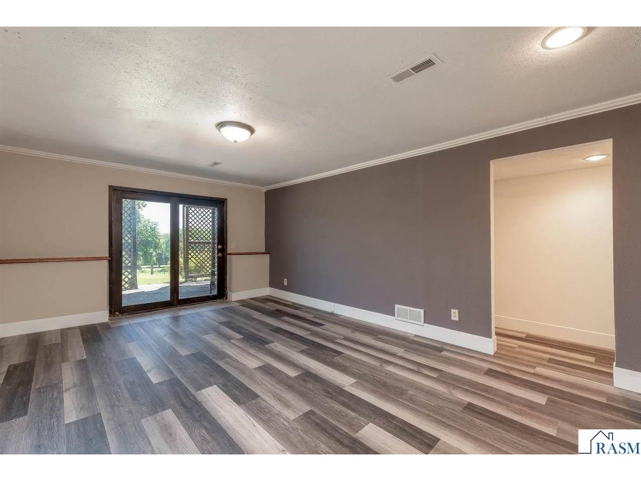 33385 Sibley Heights Lane Le Sueur MN 56058 267040916 image19