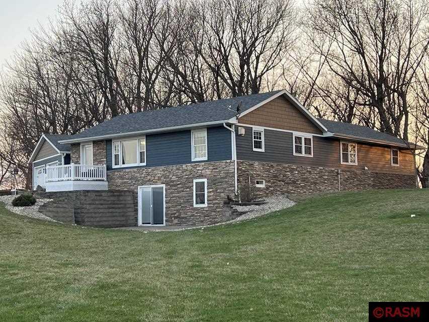 35322 130th Street, Blue Earth, MN, 56013 MLS 7029657 Edina Realty