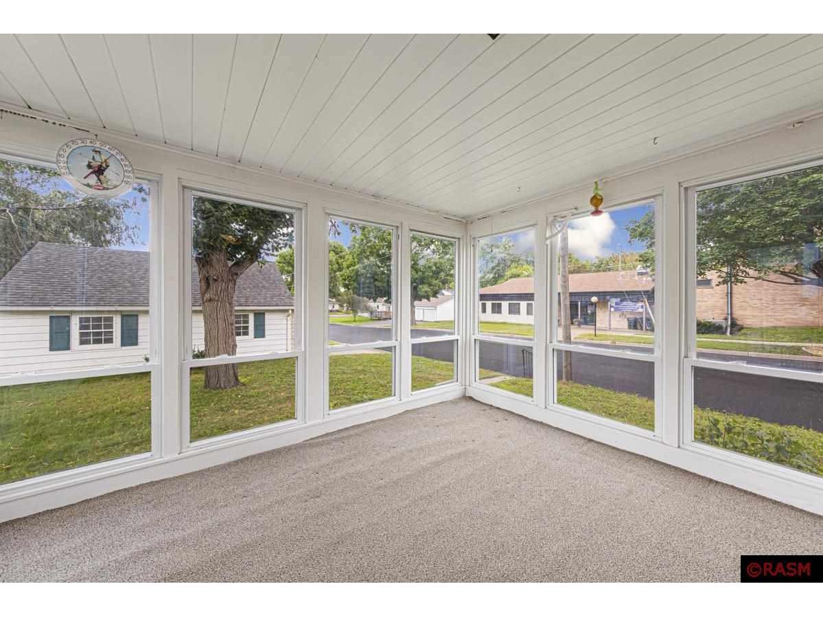 358 4th Street Gaylord MN 55334 7038407 image10