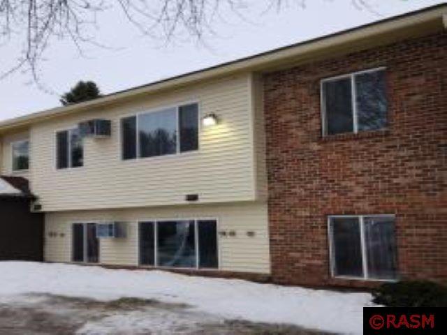 365/395 NE 2nd Avenue Wells MN 56097 7031566 image1