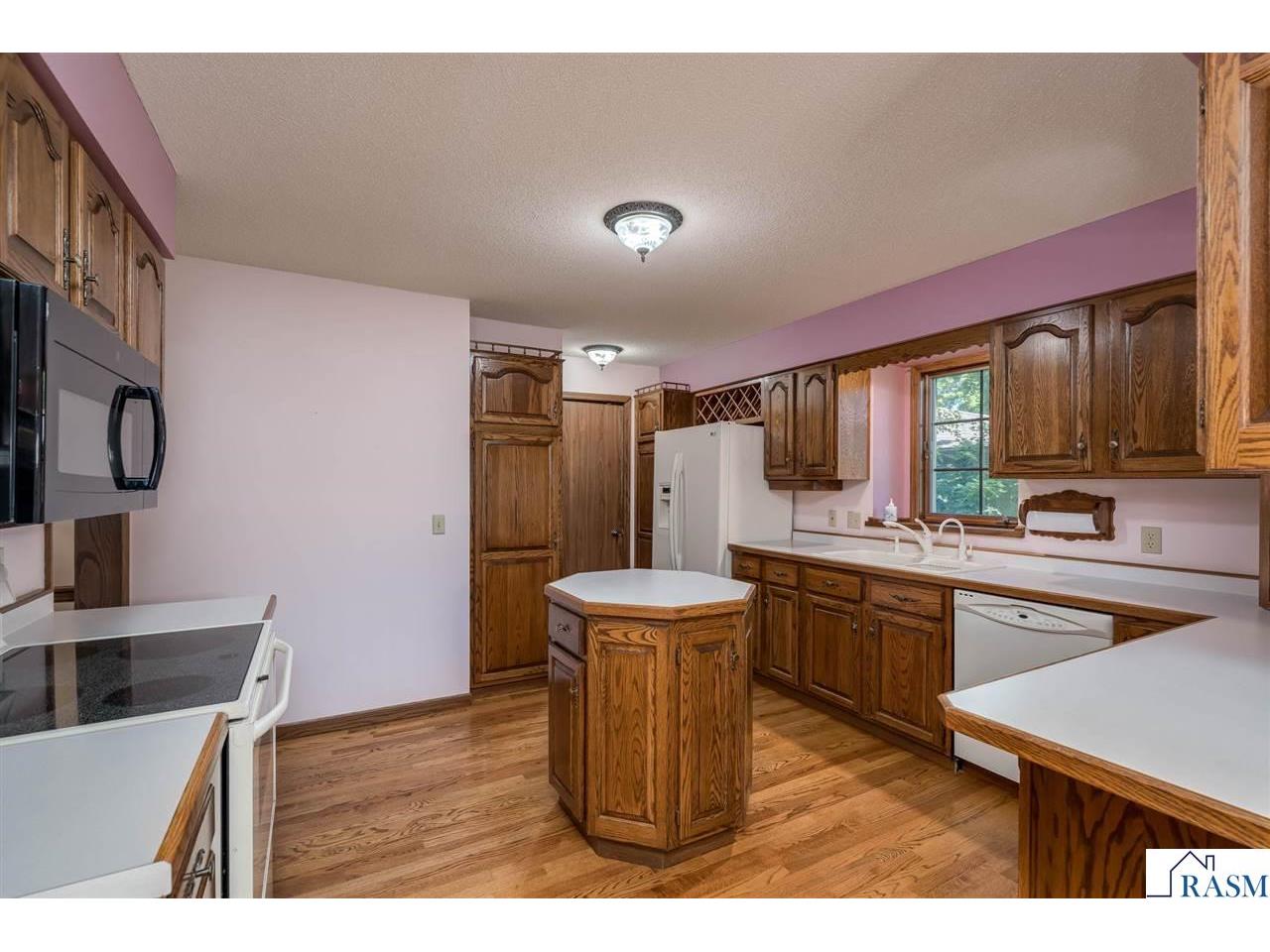 377 Carol Court North Mankato MN 56003 267040652 image10