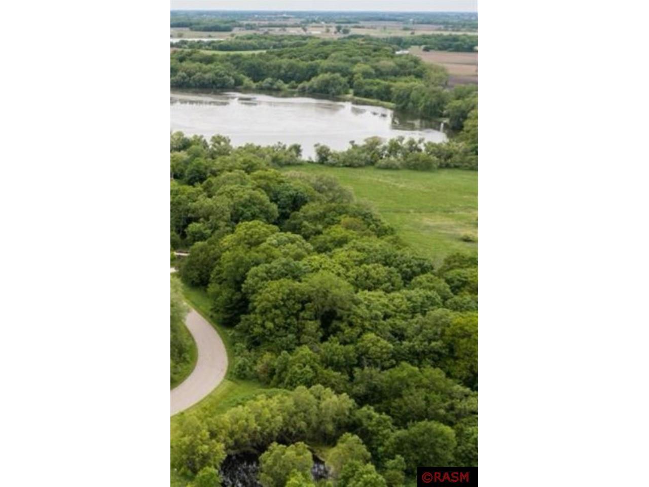 37739 Greenleaf Drive Montgomery MN 56069 - Greenleaf 7036563 image1