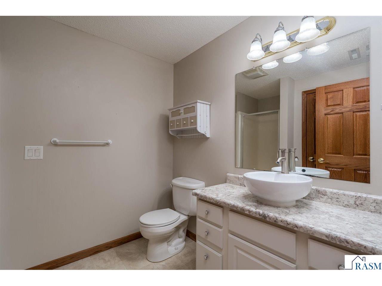 38124 Honeysuckle Lane North Mankato MN 56003 7038573 image35