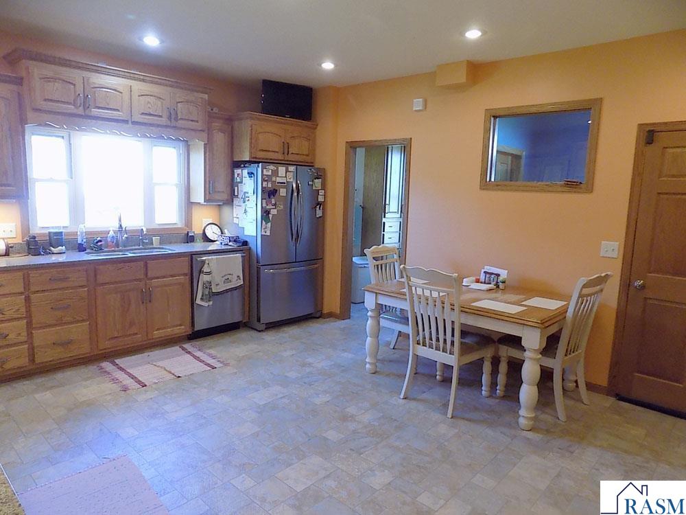 39243 561st Ave New Ulm MN 56073 7038703 image25