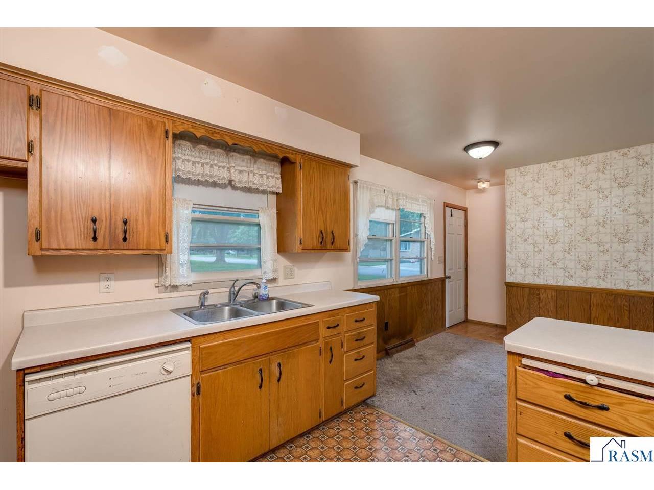 395 W Minnesota Street Le Center MN 56057 267040466 image14
