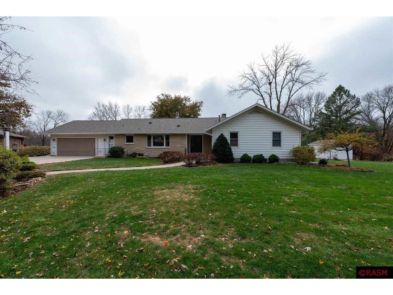 4 Petticoat Lane Mankato MN 56001 7036307 image1