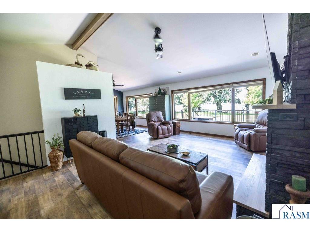 4 S Fox Lake Drive Sherburn MN 56171 - Fox 7039451 image11