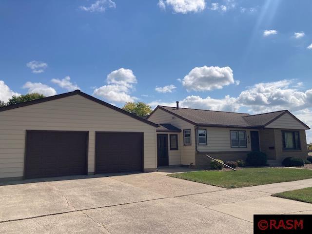 400 Burnside Street SE Sleepy Eye MN 56085 7035929 image1
