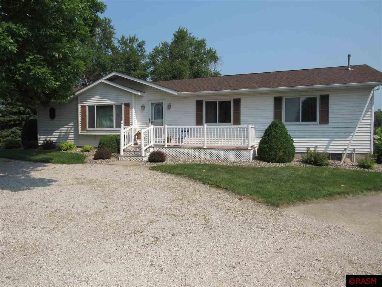 401 10th Street, Elmore, MN 56027 MLS 7027673 Edina Realty