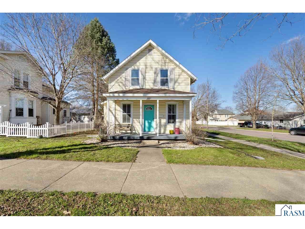401 W Grace Street Saint Peter MN 56082 7040009 image1