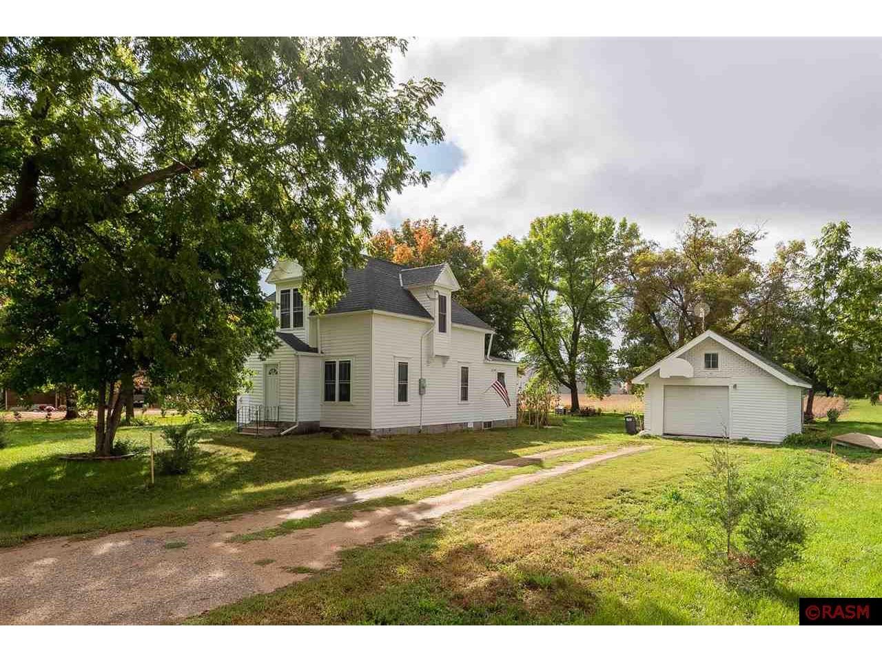 402 E 1st Street Vernon Center MN 56090 7033434 image1