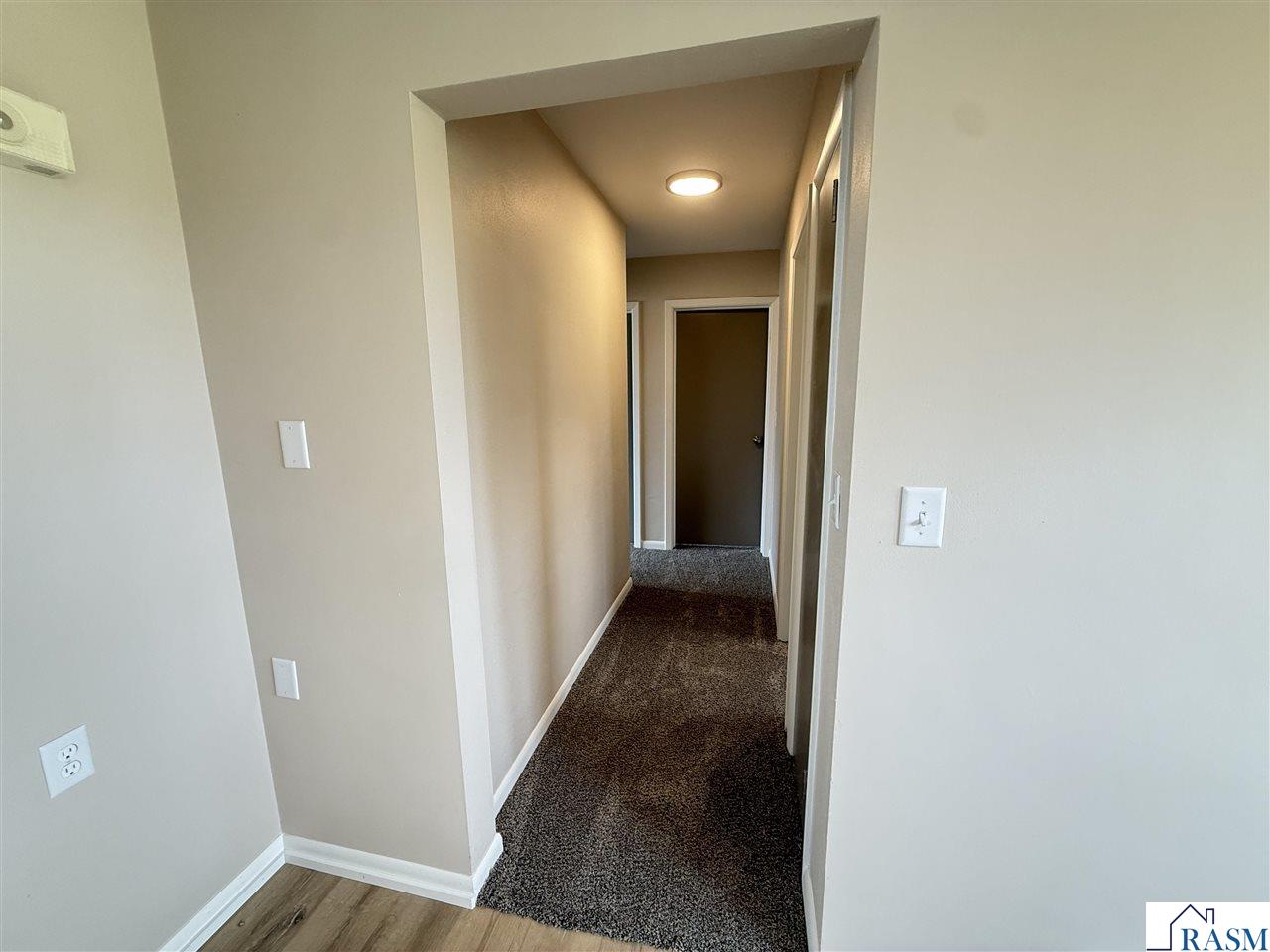 402 E North Street Waldorf MN 56091 7039880 image8